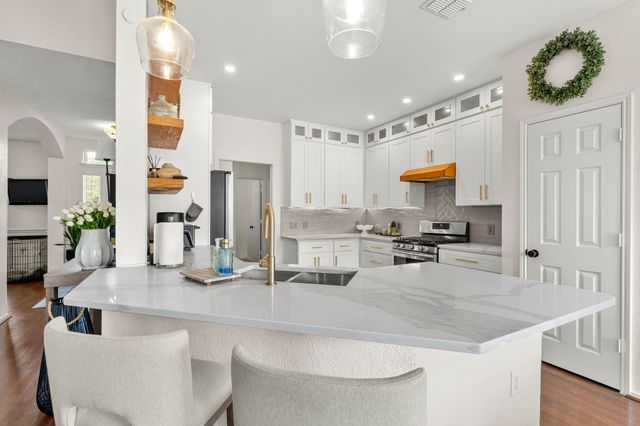 7133 Sundance Lane, Fort Worth, TX 76179