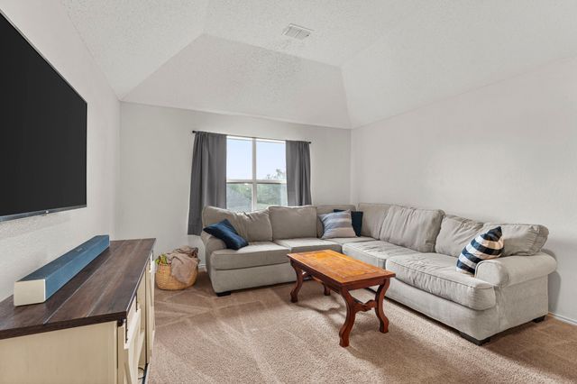 7133 Sundance Lane, Fort Worth, TX 76179