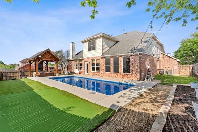 7133 Sundance Lane, Fort Worth, TX 76179