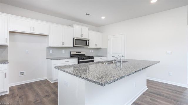 3135 Hannaford Drive, Mebane, NC 27302