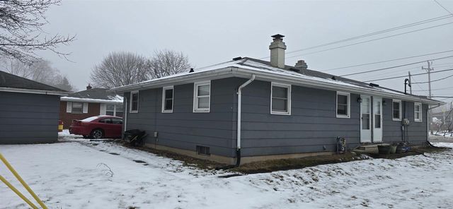 2506 E NEWBERRY STREET, Appleton, WI 54911