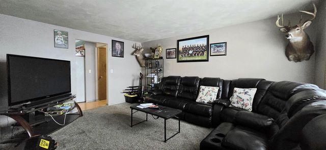 2506 E NEWBERRY STREET, Appleton, WI 54911