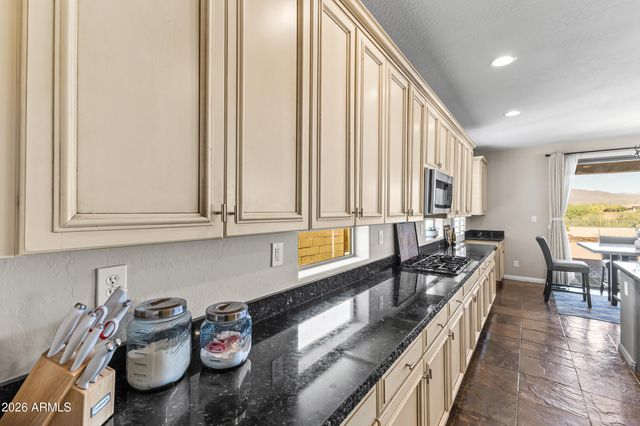 3622 W JORDON Lane, Phoenix, AZ 85086