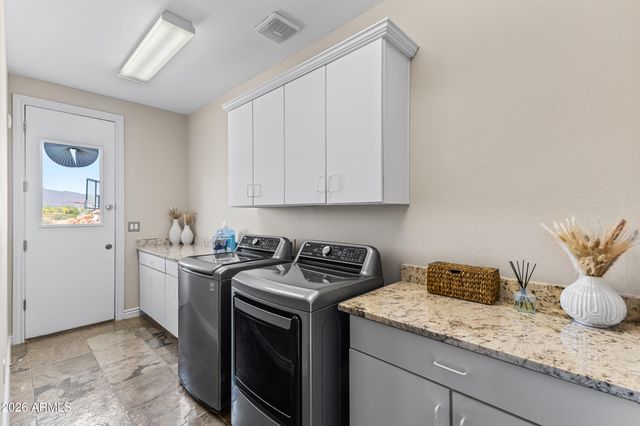 3622 W JORDON Lane, Phoenix, AZ 85086