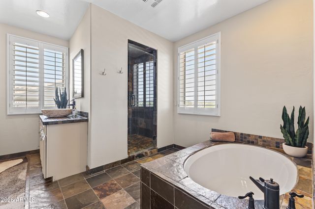 3622 W JORDON Lane, Phoenix, AZ 85086