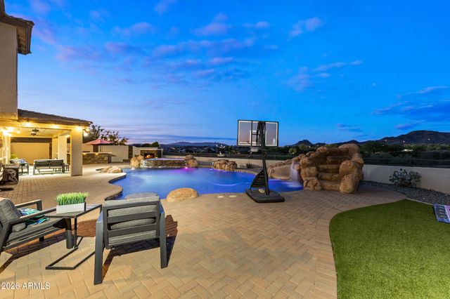 3622 W JORDON Lane, Phoenix, AZ 85086