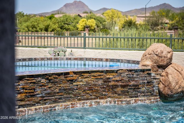 3622 W JORDON Lane, Phoenix, AZ 85086