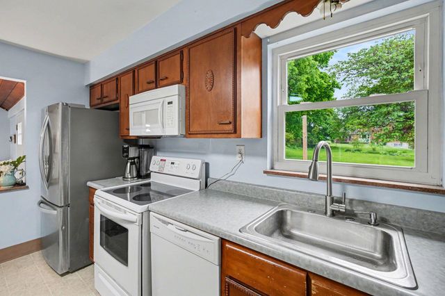 411 Commonwealth Avenue, Erlanger, KY 41018
