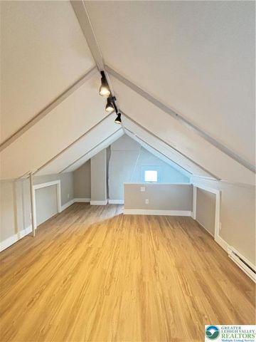 20 West Union Boulevard 3, Bethlehem City, PA 18018