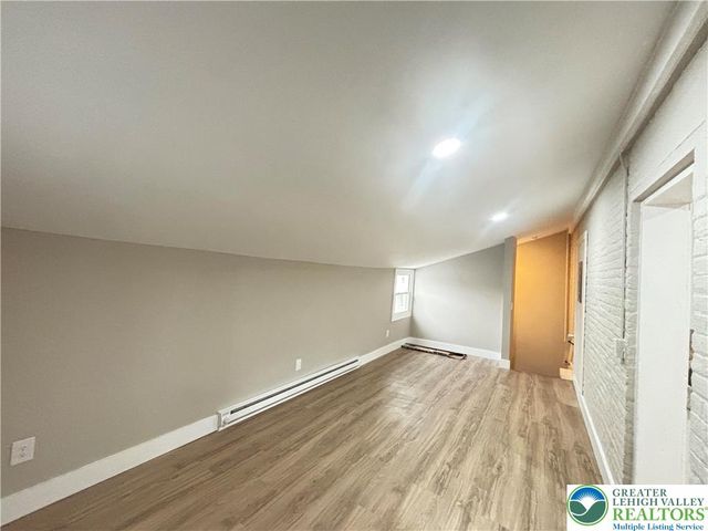 20 West Union Boulevard 3, Bethlehem City, PA 18018