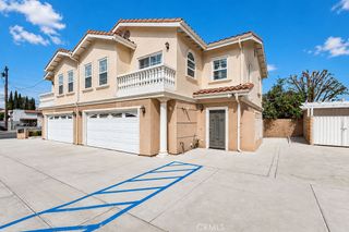 7592 Artesia Blvd D, Buena Park, CA 90621