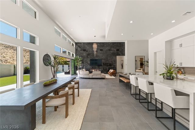 5201 Peak Climb Drive, Las Vegas, NV 89135