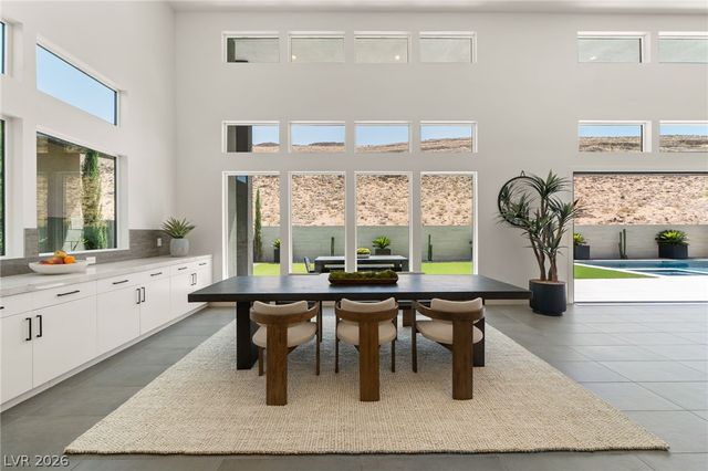 5201 Peak Climb Drive, Las Vegas, NV 89135