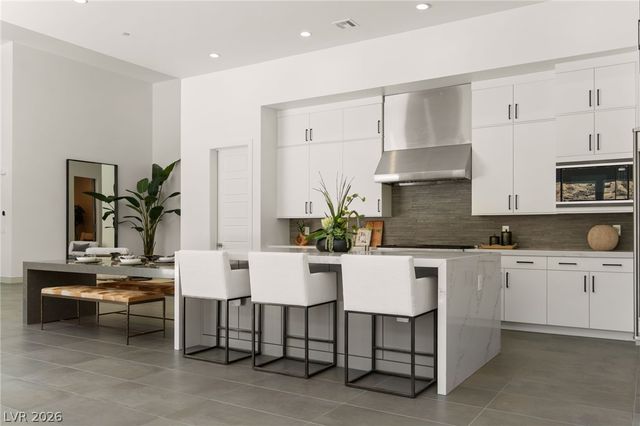 5201 Peak Climb Drive, Las Vegas, NV 89135