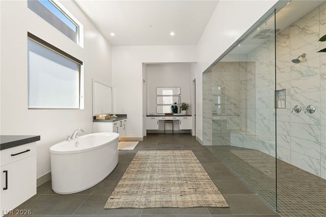 5201 Peak Climb Drive, Las Vegas, NV 89135