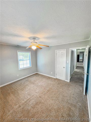 2879 County Line Road, St Pauls, NC 28384