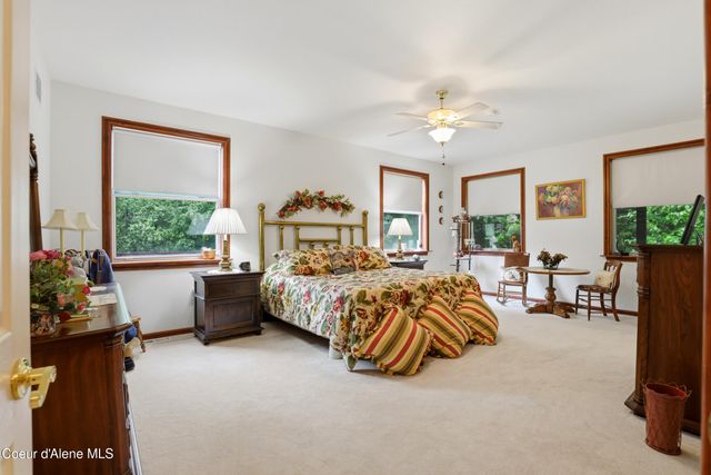 80 Rodeo RD, Athol, ID 83801