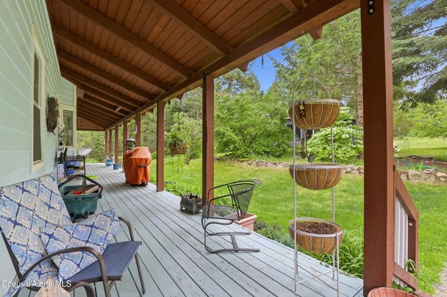 80 Rodeo RD, Athol, ID 83801