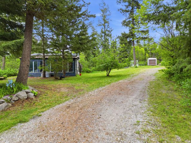 80 Rodeo RD, Athol, ID 83801