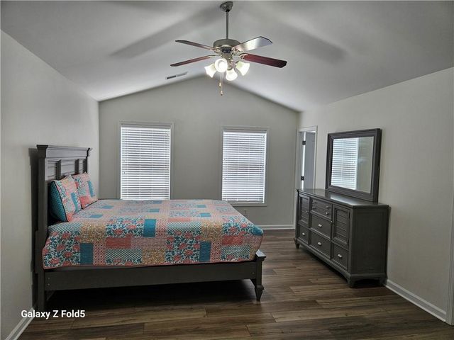 591 Woodland Park Terrace, Lawrenceville, GA 30043