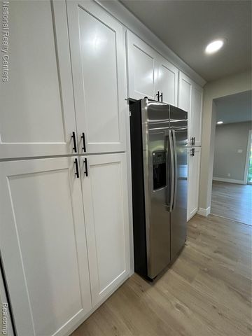 2362 Milverton Drive, Troy, MI 48083