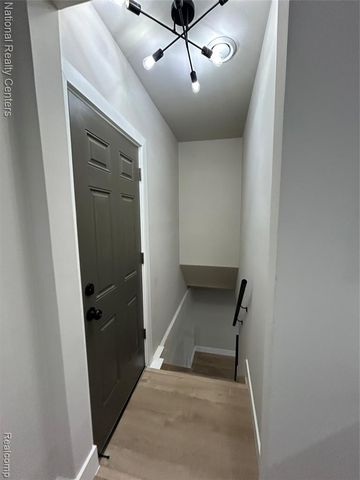 2362 Milverton Drive, Troy, MI 48083