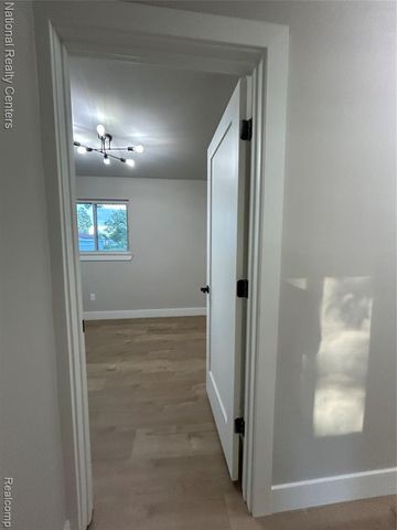 2362 Milverton Drive, Troy, MI 48083