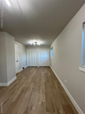 2362 Milverton Drive, Troy, MI 48083