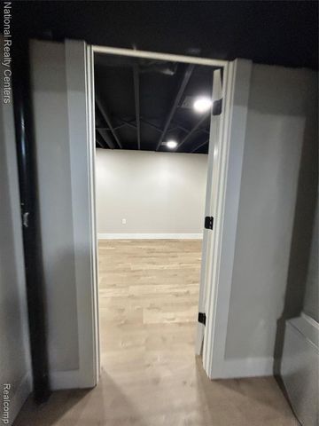 2362 Milverton Drive, Troy, MI 48083