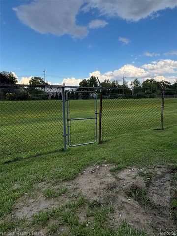 2362 Milverton Drive, Troy, MI 48083