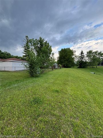 2362 Milverton Drive, Troy, MI 48083
