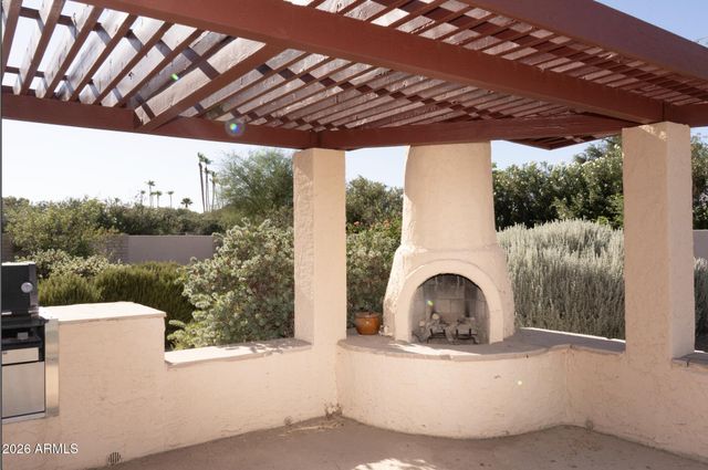 6402 E FANFOL Drive, Paradise Valley, AZ 85253