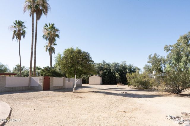 6402 E FANFOL Drive, Paradise Valley, AZ 85253