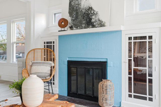 3246 Bryant Avenue N, Minneapolis, MN 55412