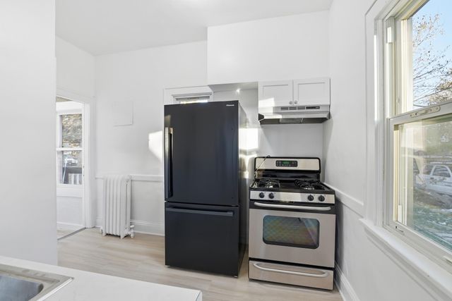 3246 Bryant Avenue N, Minneapolis, MN 55412