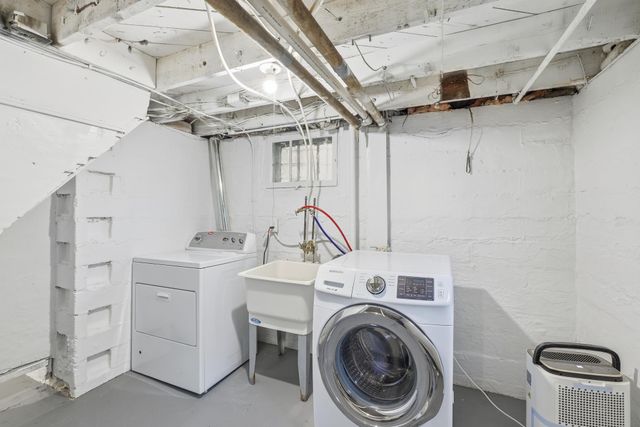 3246 Bryant Avenue N, Minneapolis, MN 55412