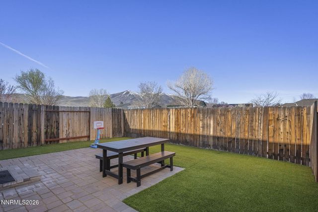 9231 Running Dog Circle, Reno, NV 89506