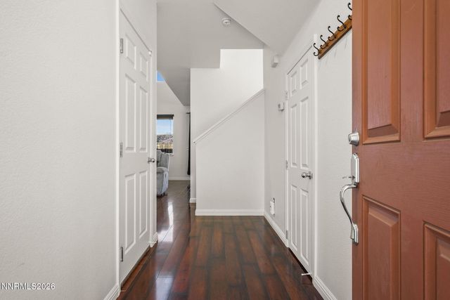 9231 Running Dog Circle, Reno, NV 89506