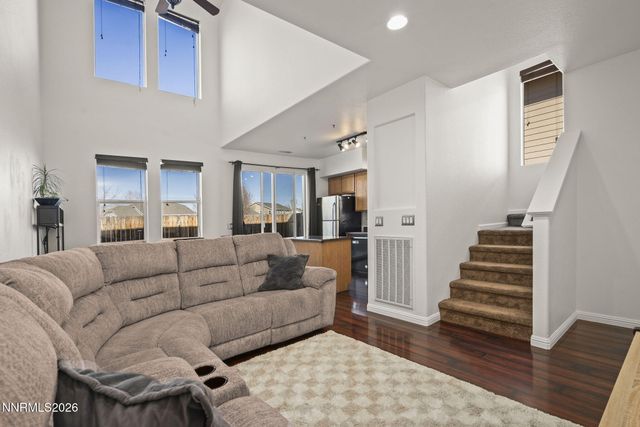 9231 Running Dog Circle, Reno, NV 89506