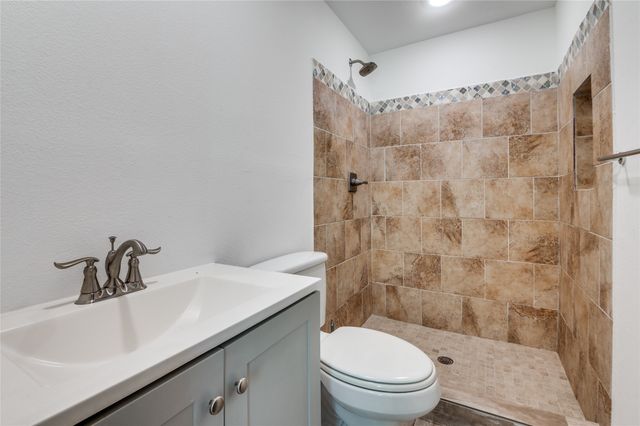 4737 Denley, Dallas, TX 75216