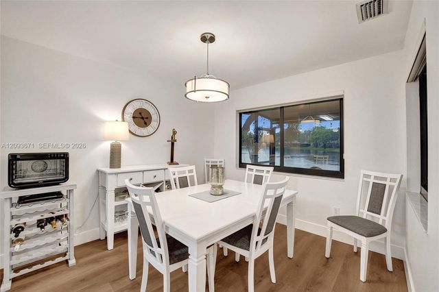 465 NW 95th Avenue, Plantation, FL 33324