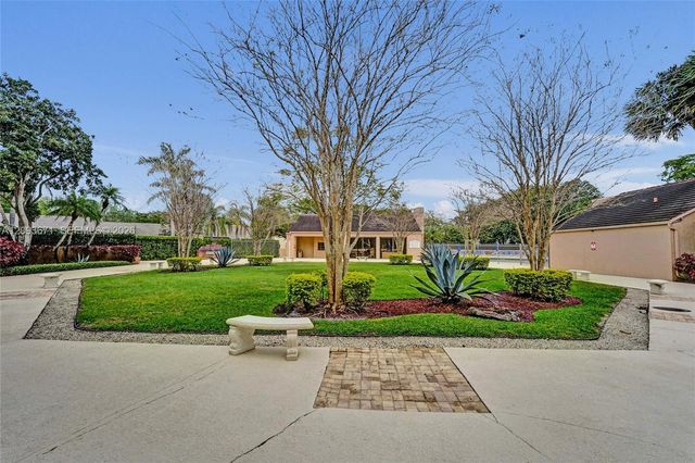 465 NW 95th Avenue, Plantation, FL 33324