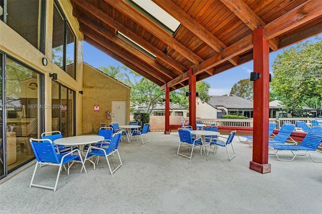 465 NW 95th Avenue, Plantation, FL 33324