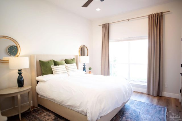 121 Villacrest Dr, Crestview, FL 32536