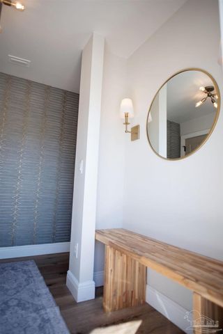 121 Villacrest Dr, Crestview, FL 32536