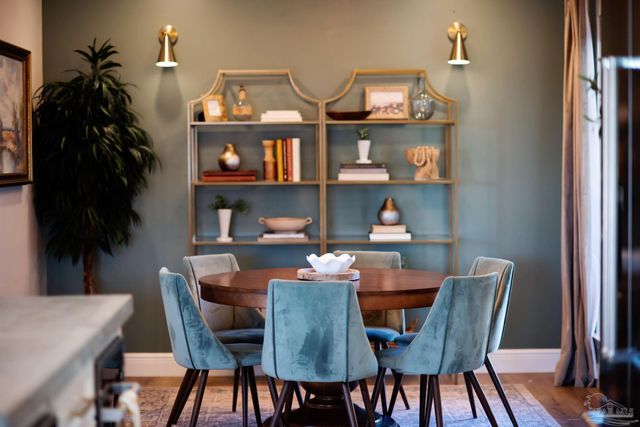 121 Villacrest Dr, Crestview, FL 32536