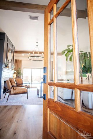 121 Villacrest Dr, Crestview, FL 32536