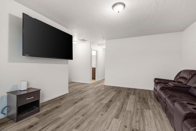 6709 S Chumani Rd, Cheney, WA 99004