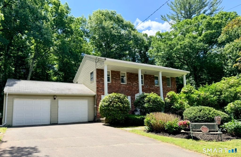 42 Center Road, Tolland, CT 06084