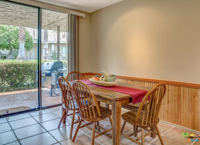 1597 E Sierra Way, Palm Springs, CA 92264